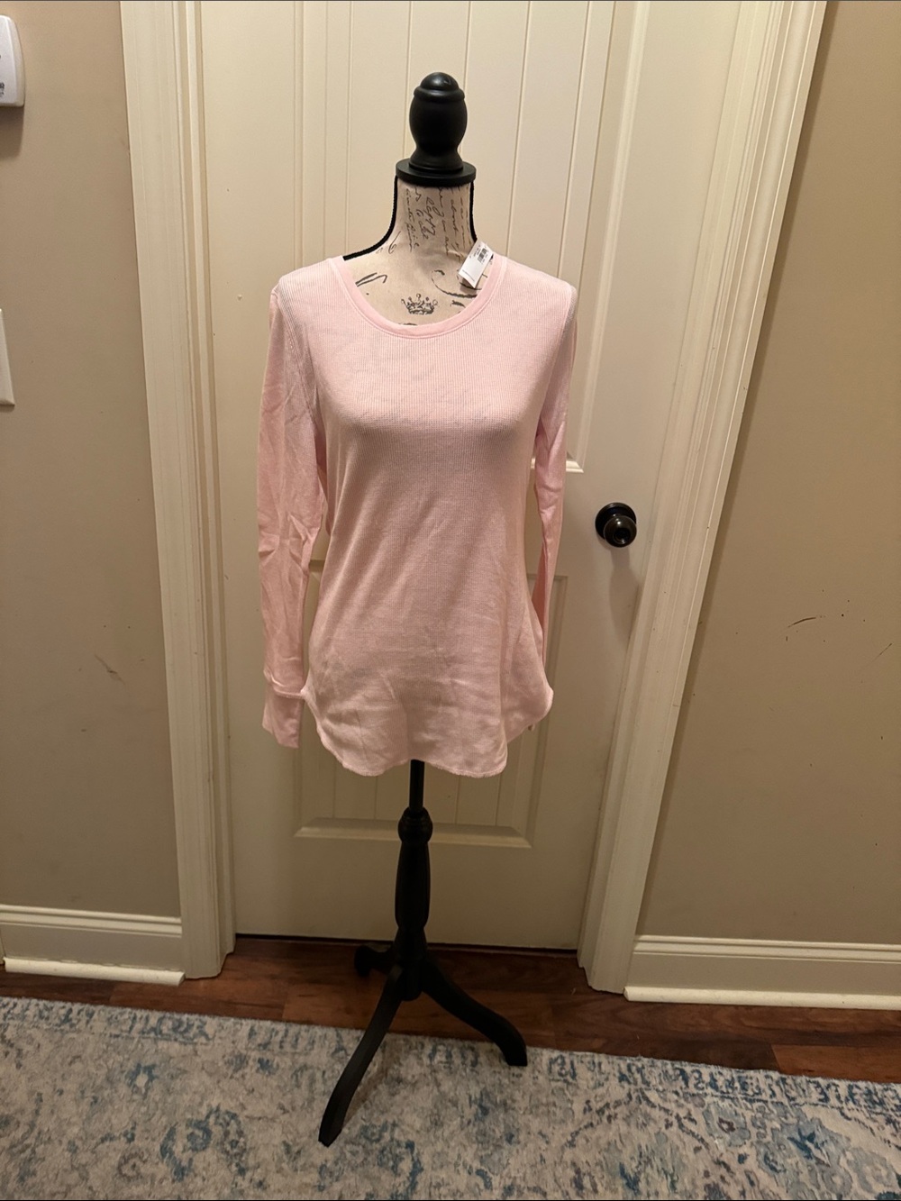 Old Navy Light Pink Long Sleeve Crewneck Top